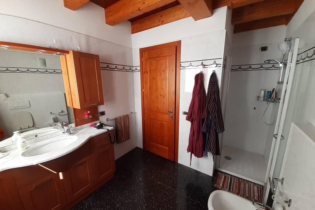 fantastica villa fra le Alpi valtellinesi Tresivio Esterno foto