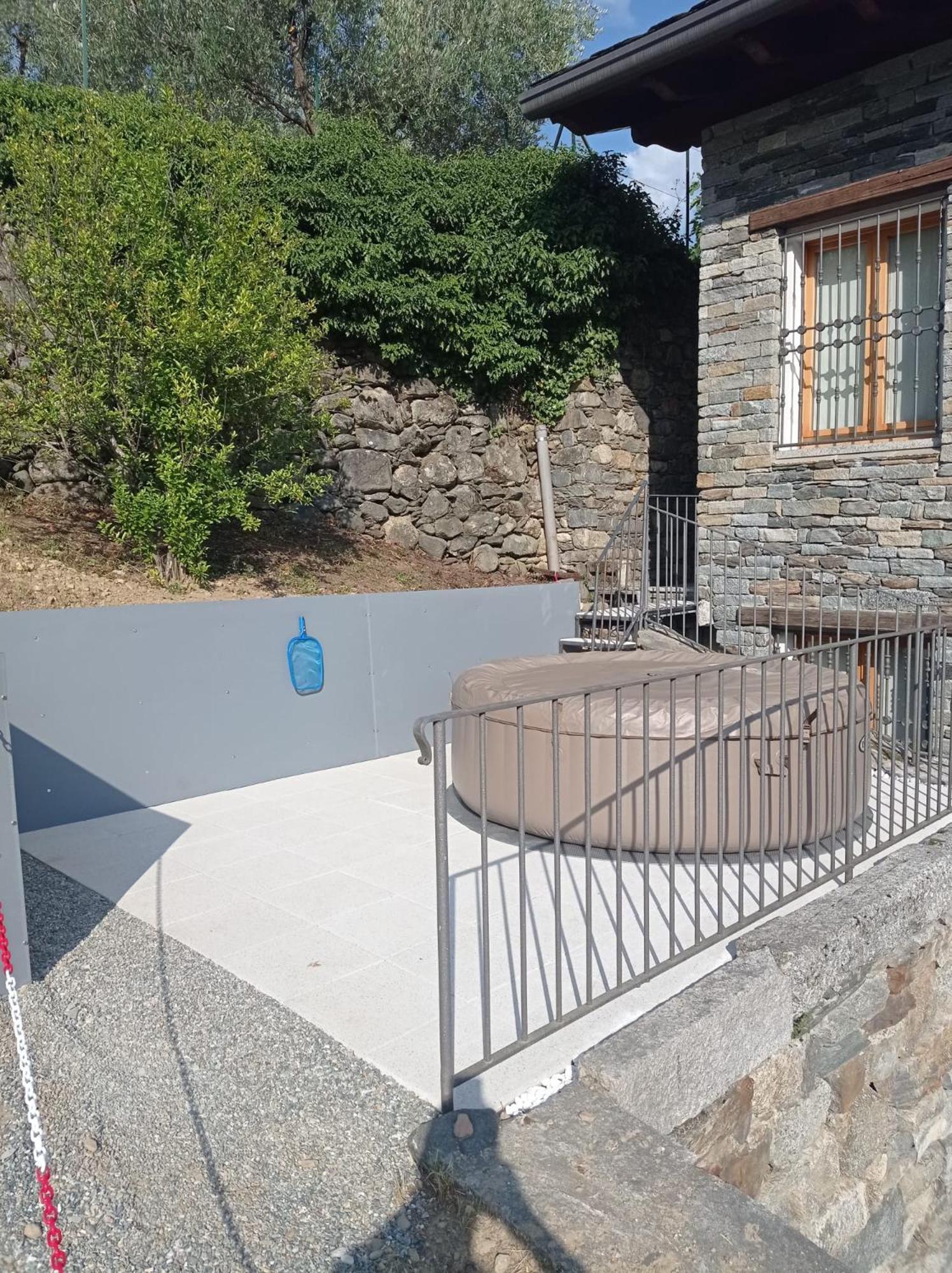 fantastica villa fra le Alpi valtellinesi Tresivio Esterno foto